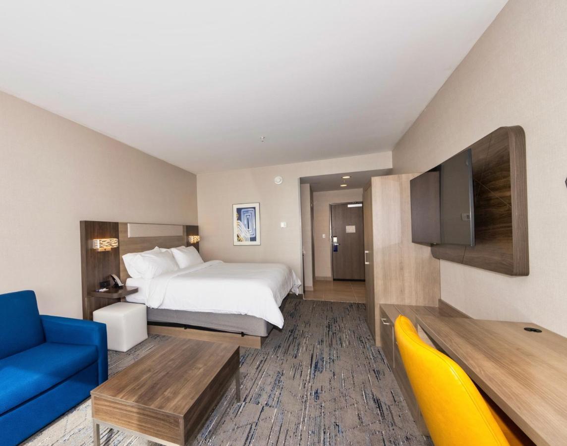 Holiday Inn Express & Suites - Harrisonburg University Area By Ihg Ngoại thất bức ảnh